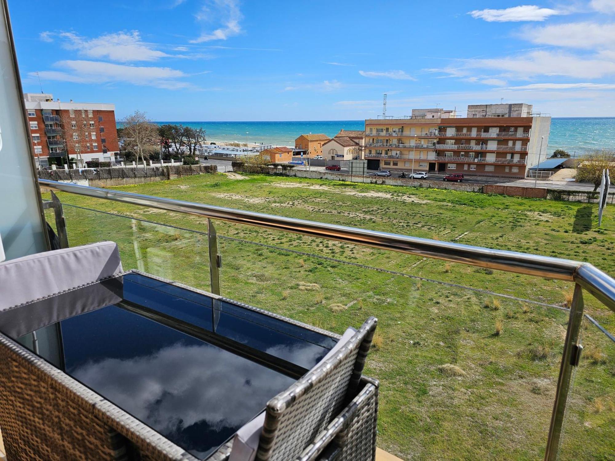קאנט דה מאר Apartment Beach Front Canet מראה חיצוני תמונה